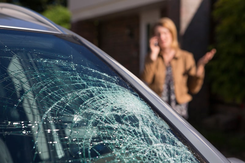 Repairing broken windsheild