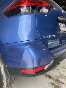 crack in plastic car bumper